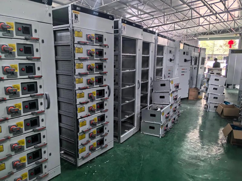 广告设计：传统与现代的较量